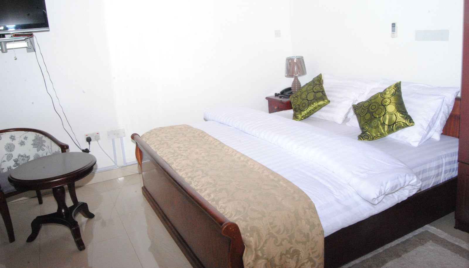 Junior suite - Okumah Hotel