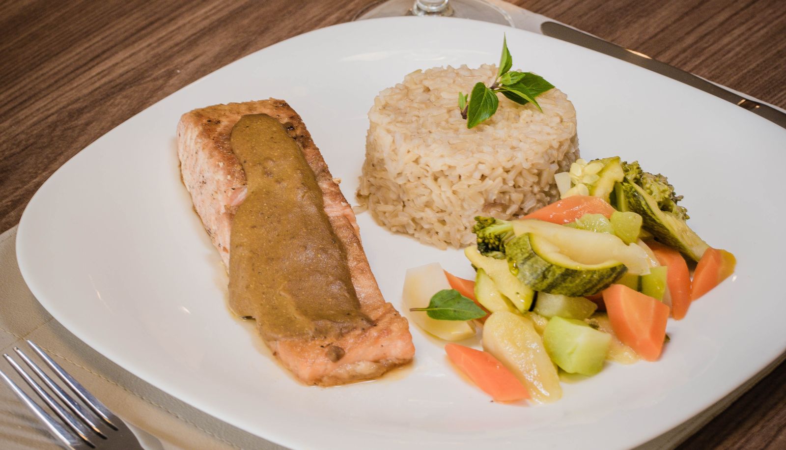 Restaurant - InterCity Montes Claros