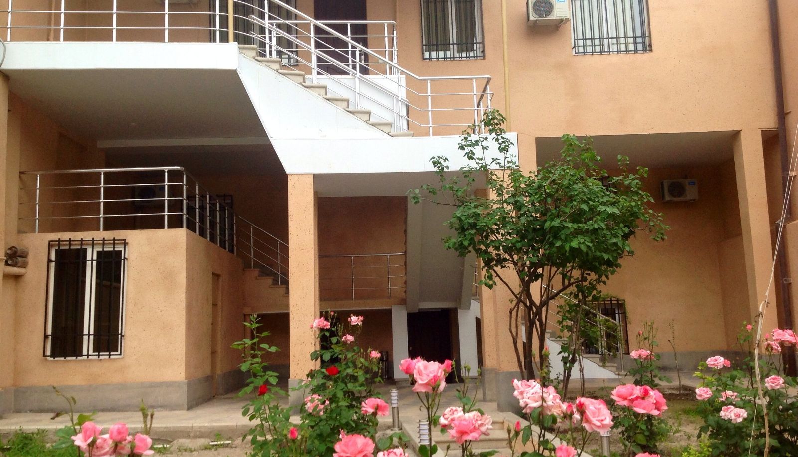 Hotel Innenbereich - Comfort House Hotel