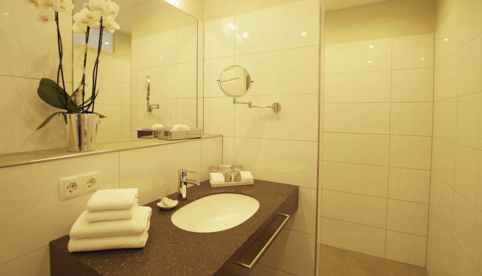 Bathroom - Landhotel Sanct Peter