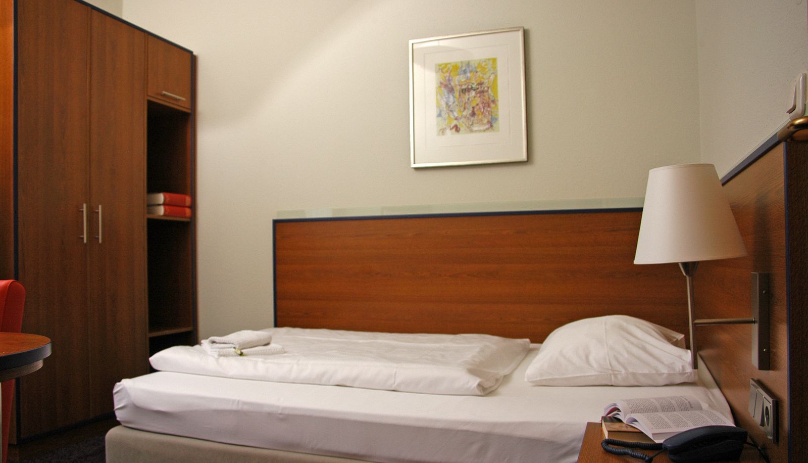 Standard room (single) - Fürstenhof am Bauhaus