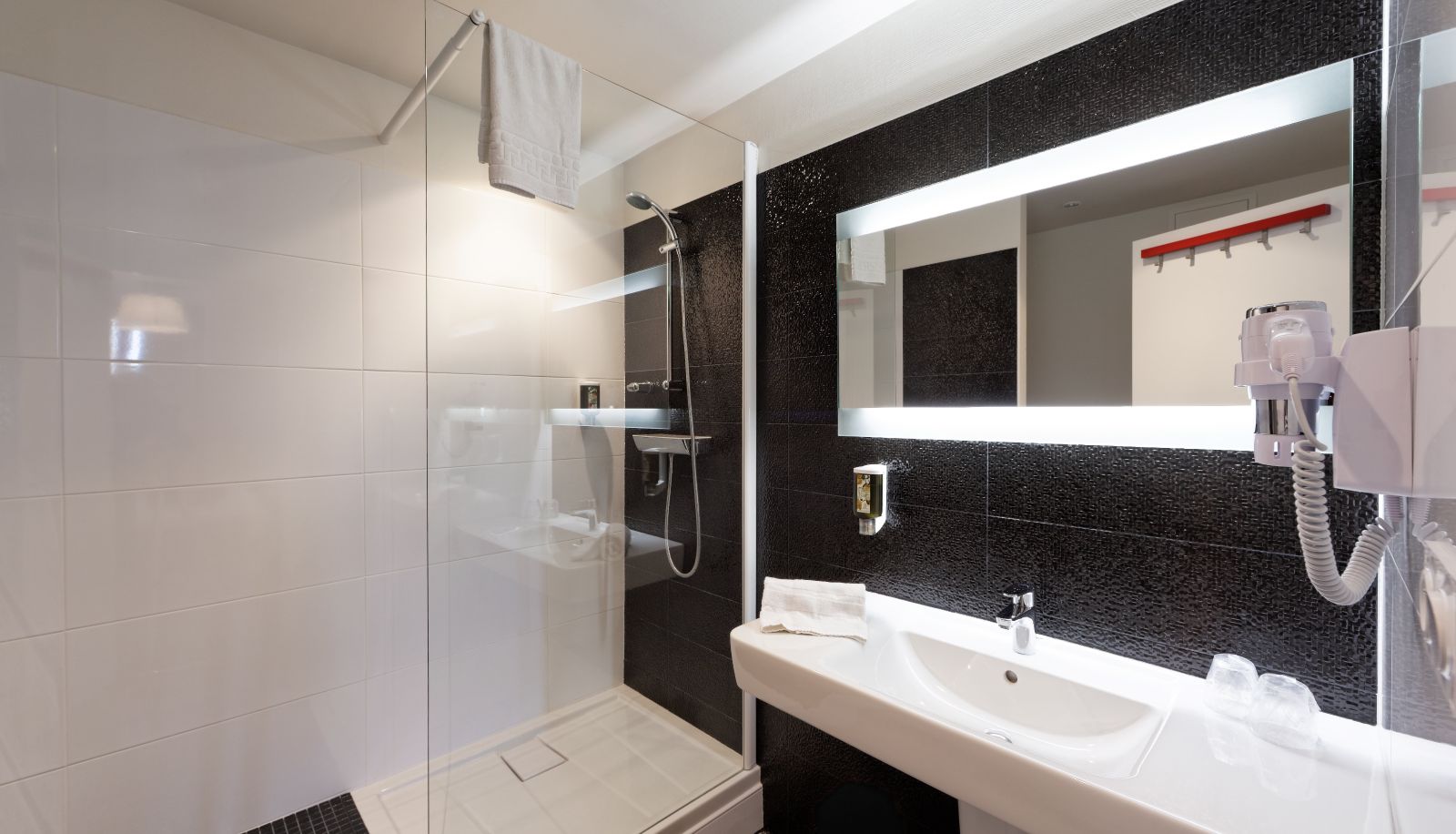 Bathroom - La Résidence des Artistes