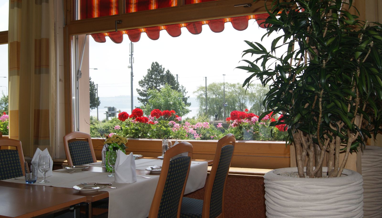Restauracja - Bären Twann