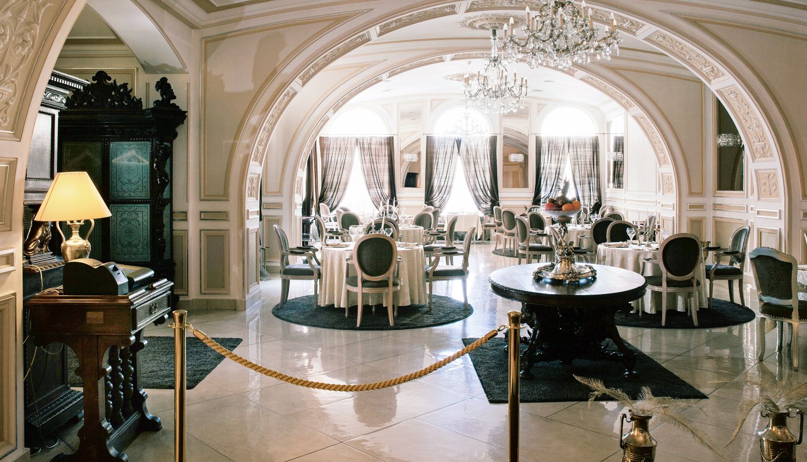 Restauracja - Grand Hotel Continental Bucuresti