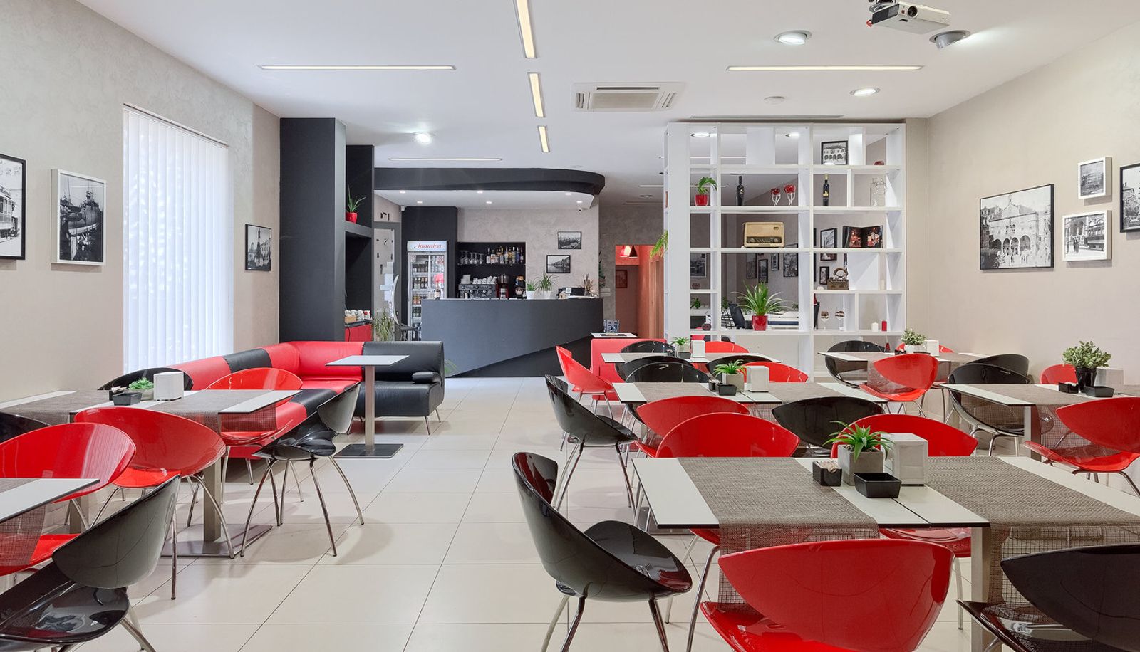 Breakfast room - Pula City Center Accommodation