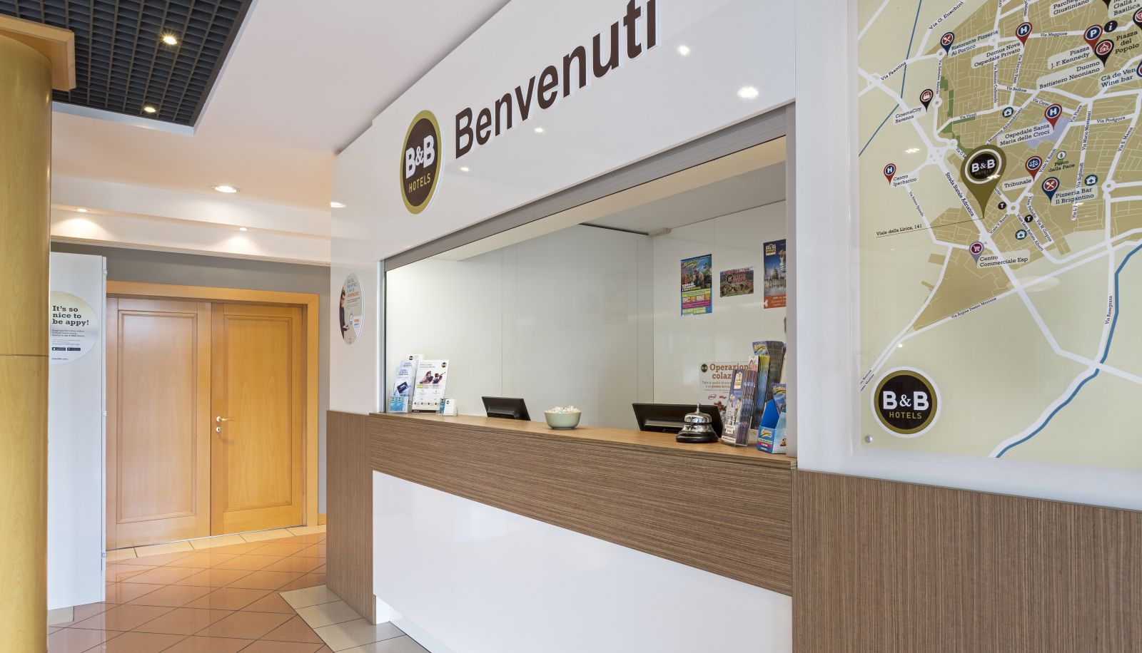 Rezeption - B&B Hotel Ravenna