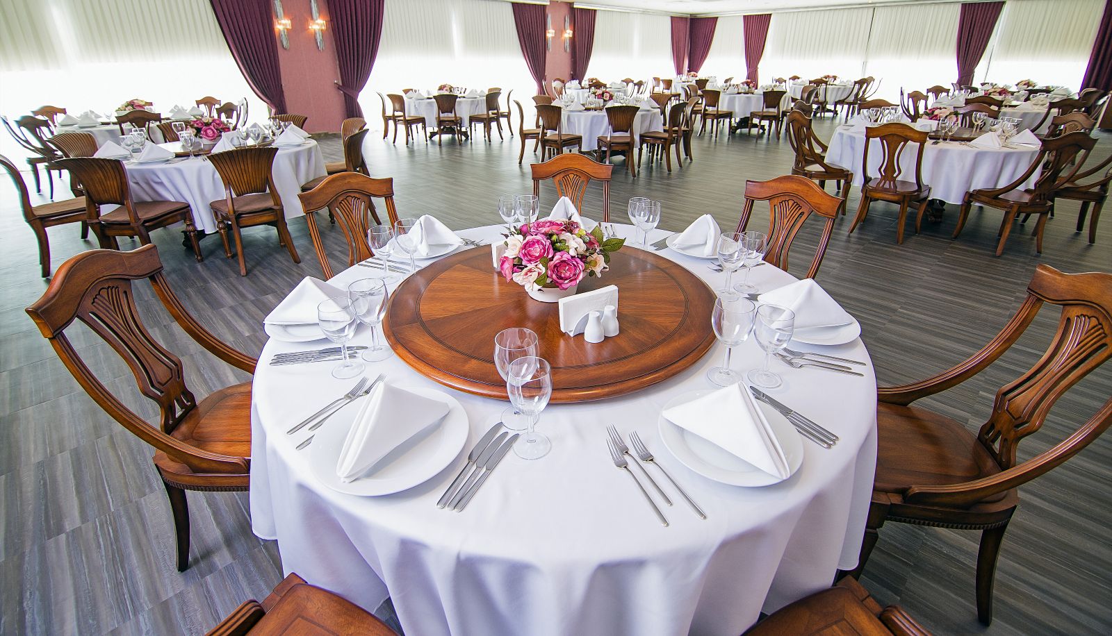 Restaurant - Svalinn Hotel