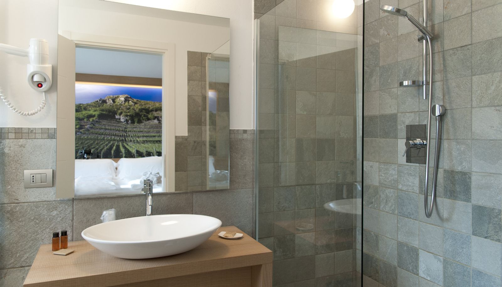 Badezimmer - Wine Hotel Retici Balzi