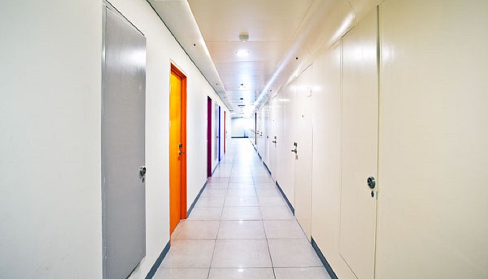 Interieur - POP! Hotel Gubeng Surabaya