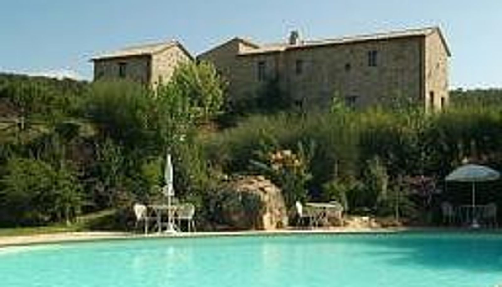 Basen - Castello di Petrata