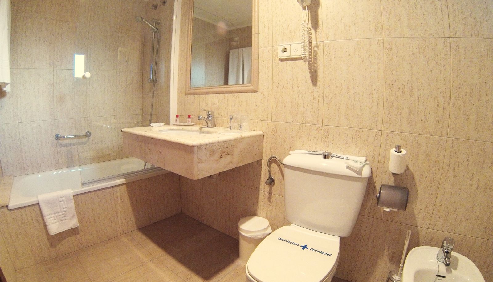 Bagno - Avenida Plaza