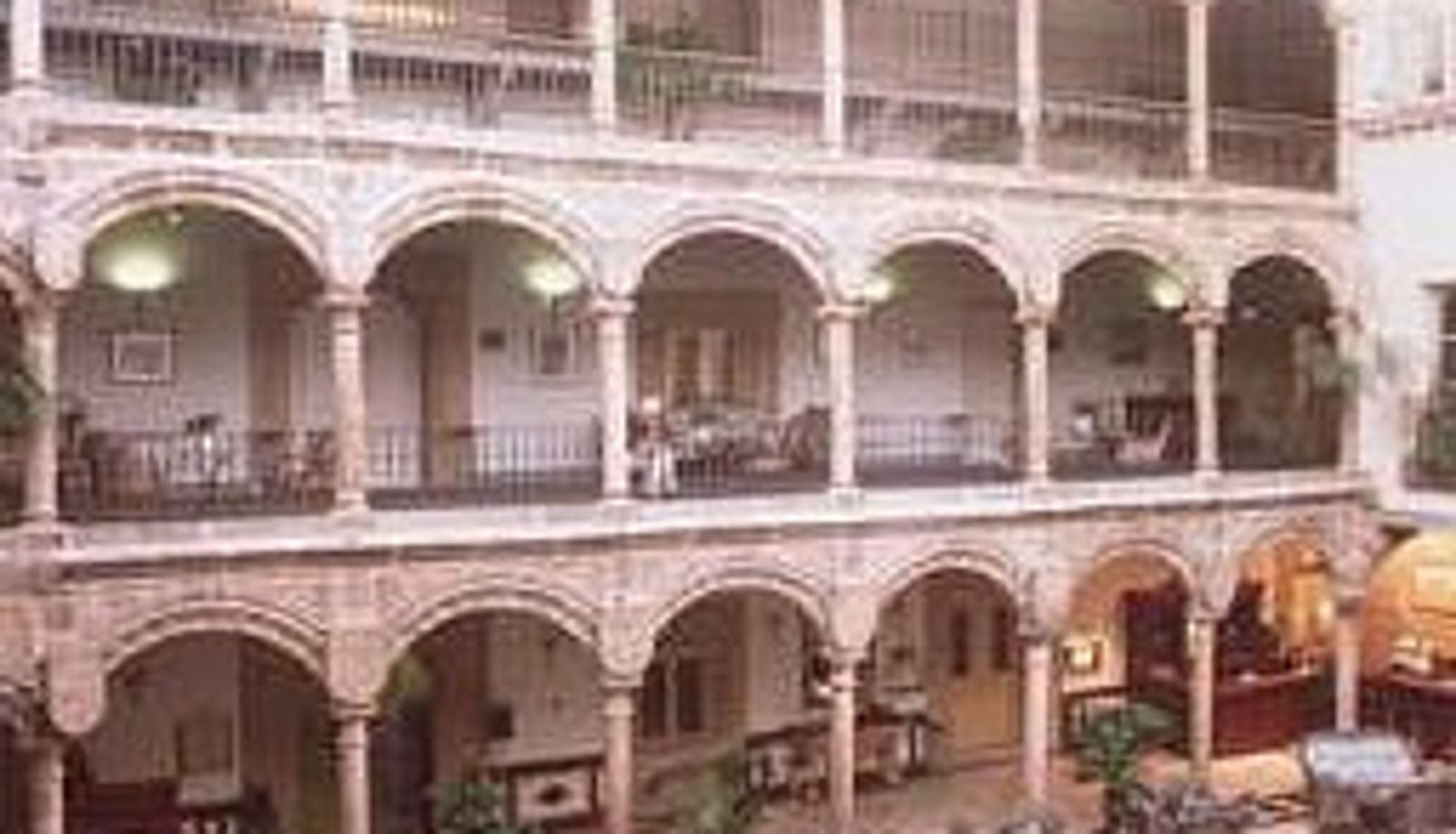 Widok wnętrza - Palacio de los Velada