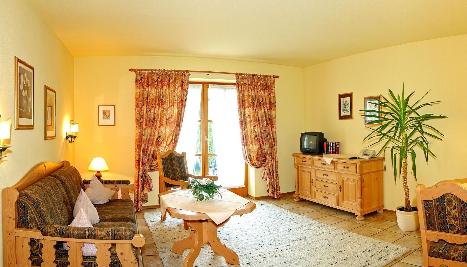 Info - DEVA Achentaler Vitalhotel