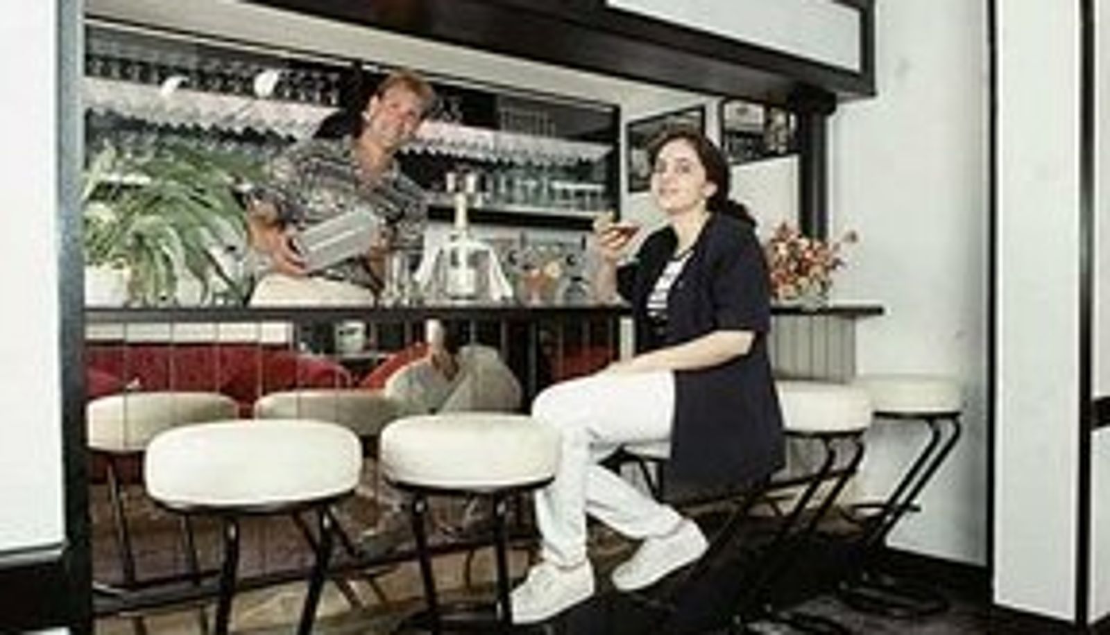 Bar - Montree