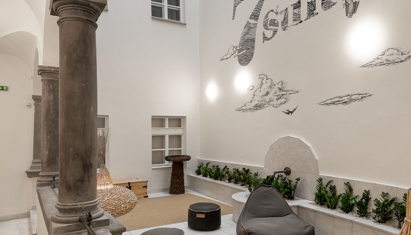 Hall - 7 Tales Suites by Prague Residences