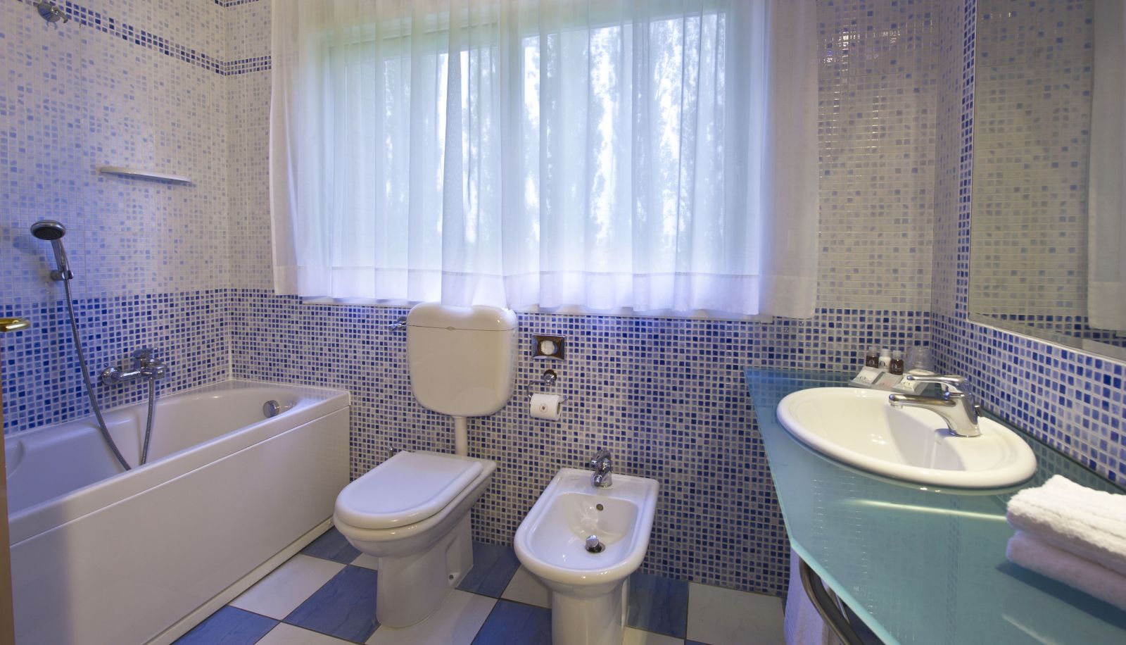 Bagno - Four Points Flex by Sheraton Parma