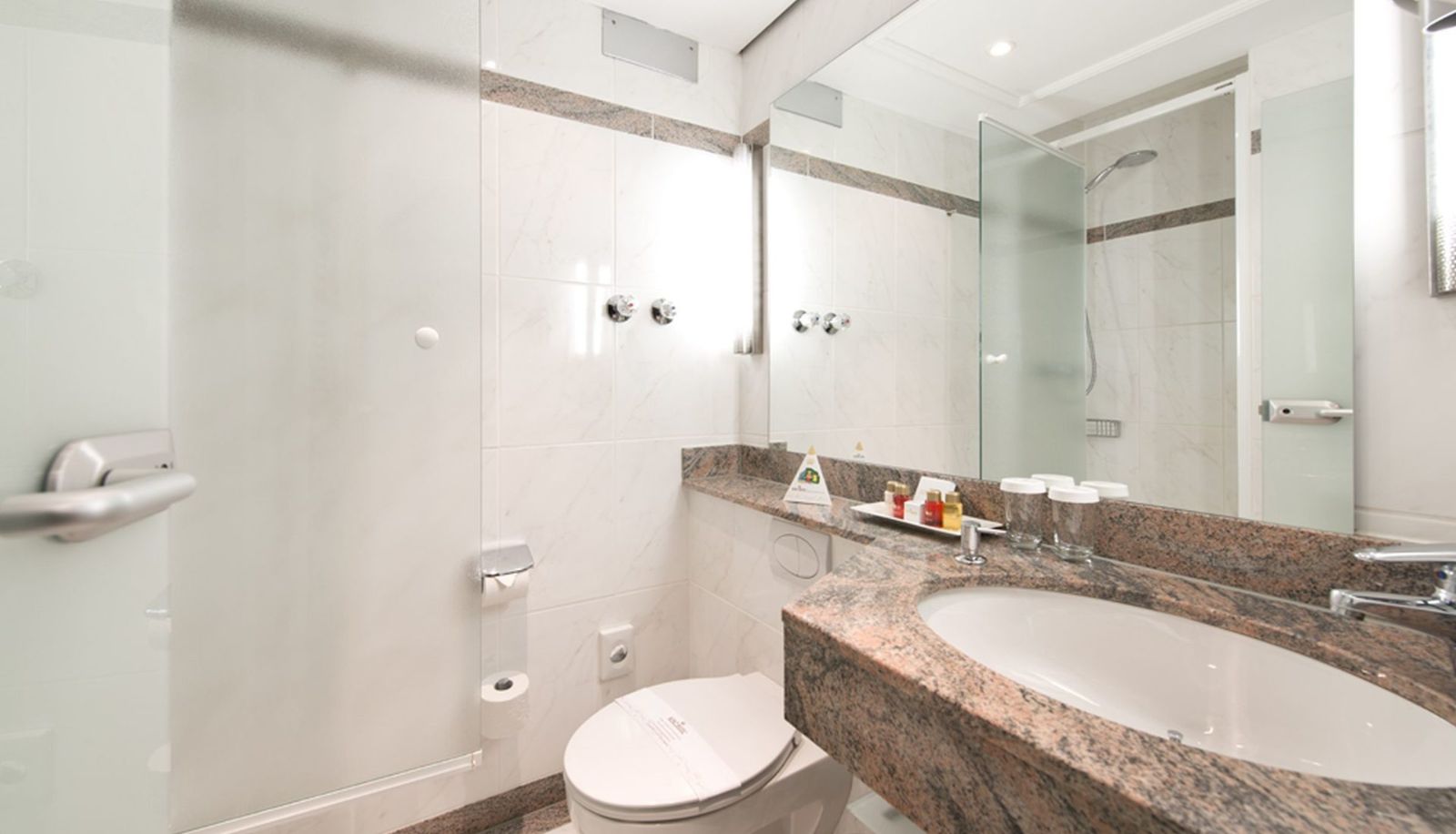 Bagno - KING's Hotel First