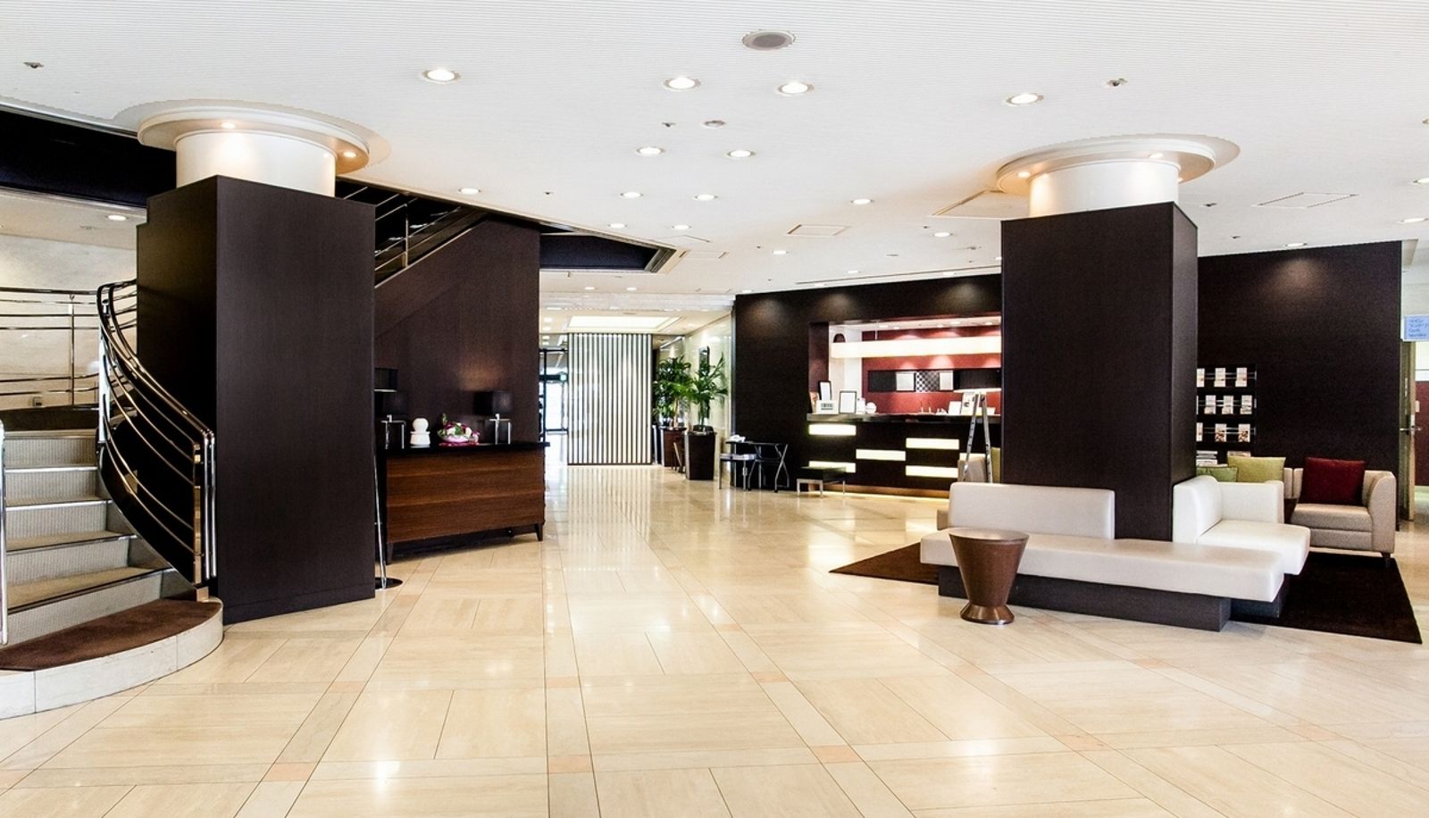 Salón - APA Hotel Kokura Ekimae