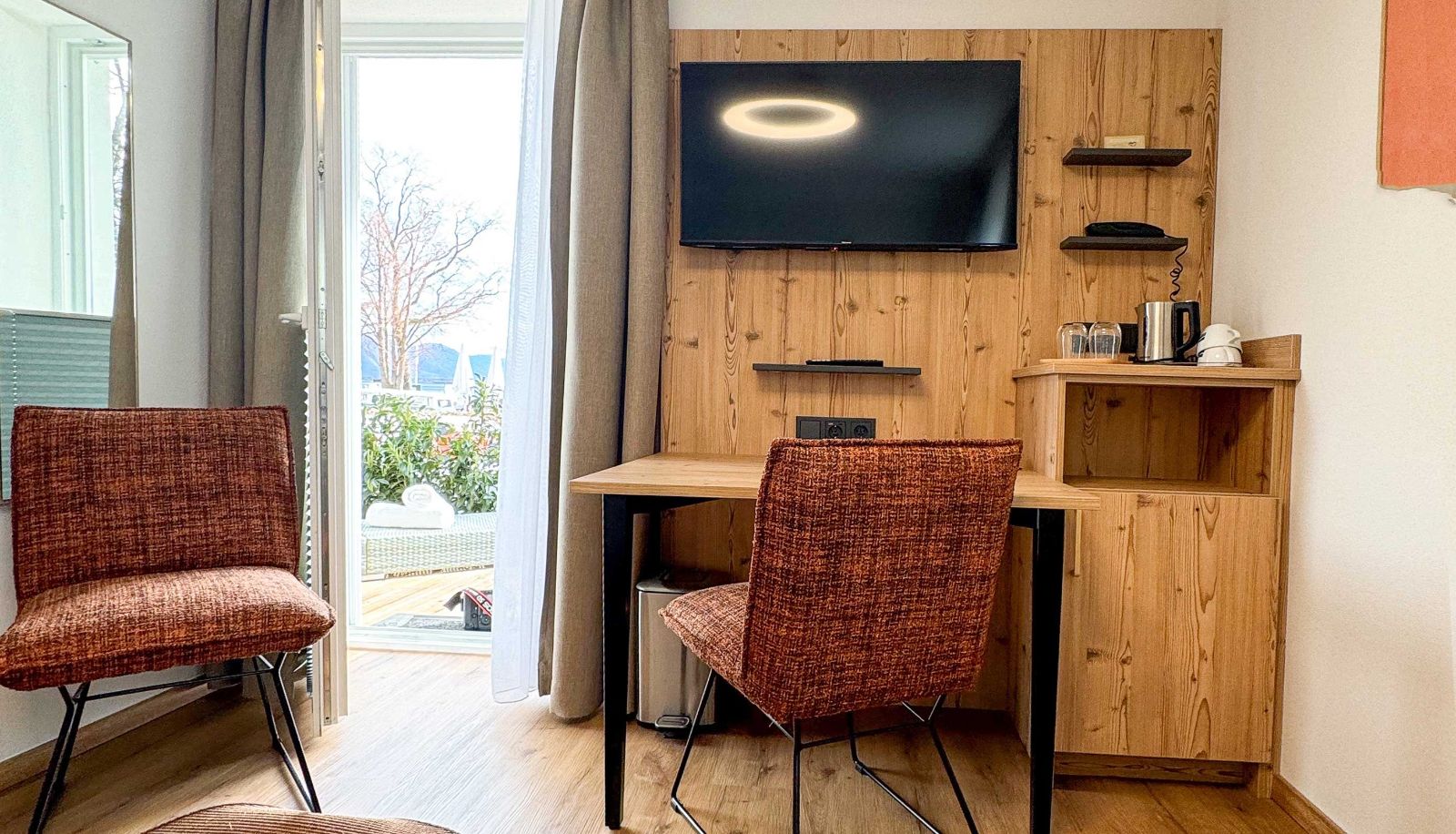 Zimmer mit Terrasse - Schlossblick Chiemsee