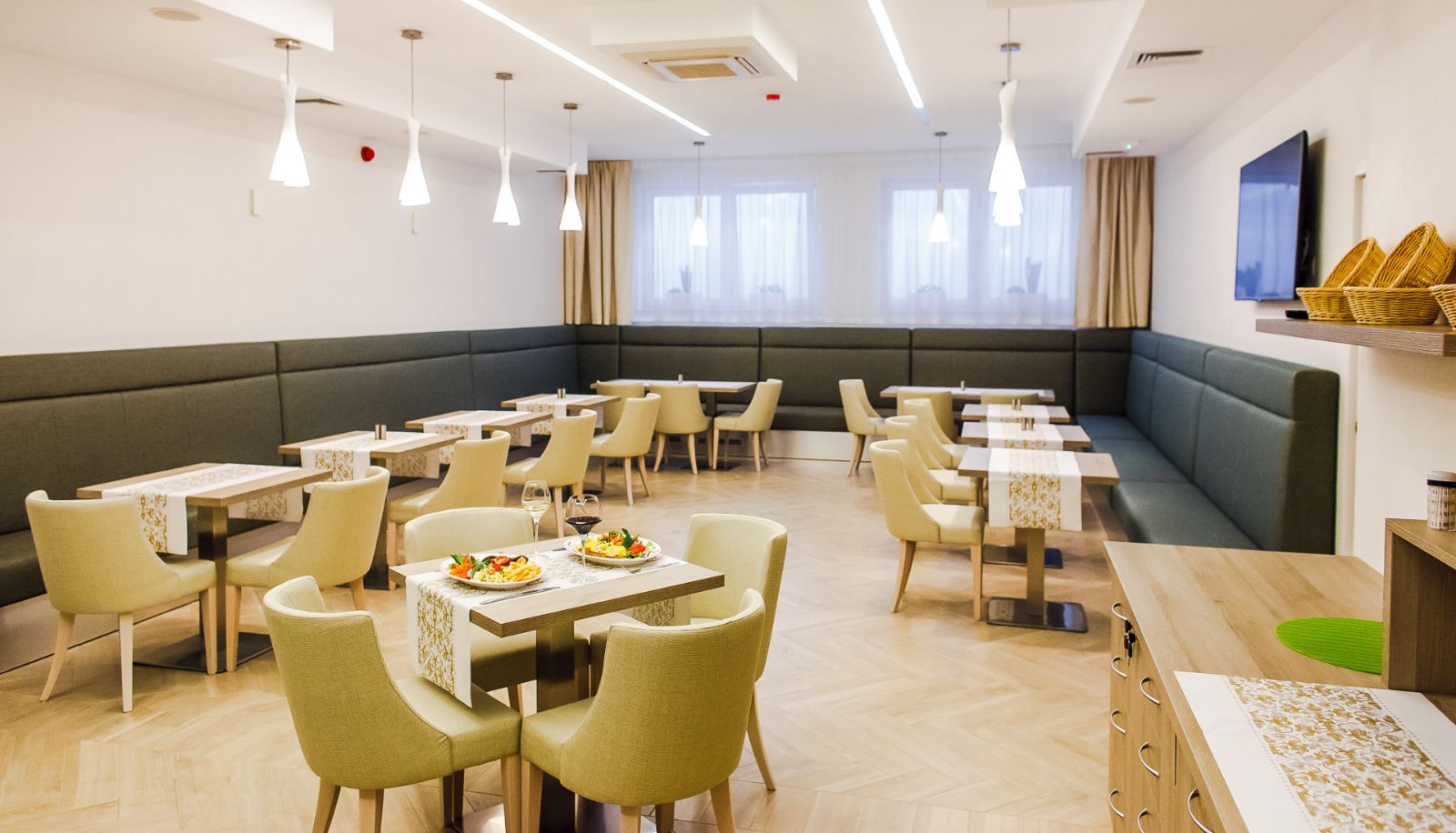 Restaurant - Hotel Willa Odkrywców Hotel