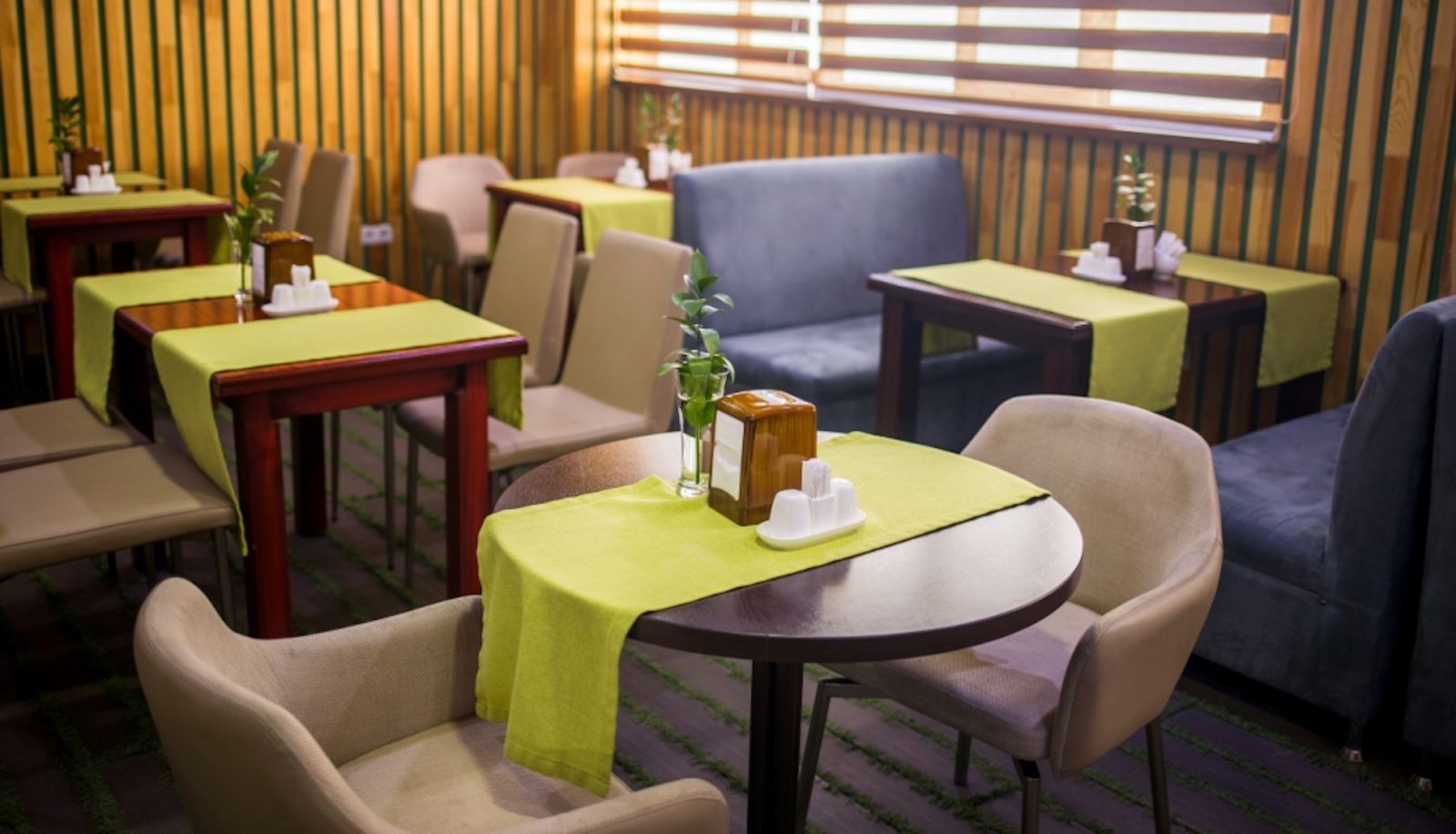 Café/Bistro - Green City Hotel