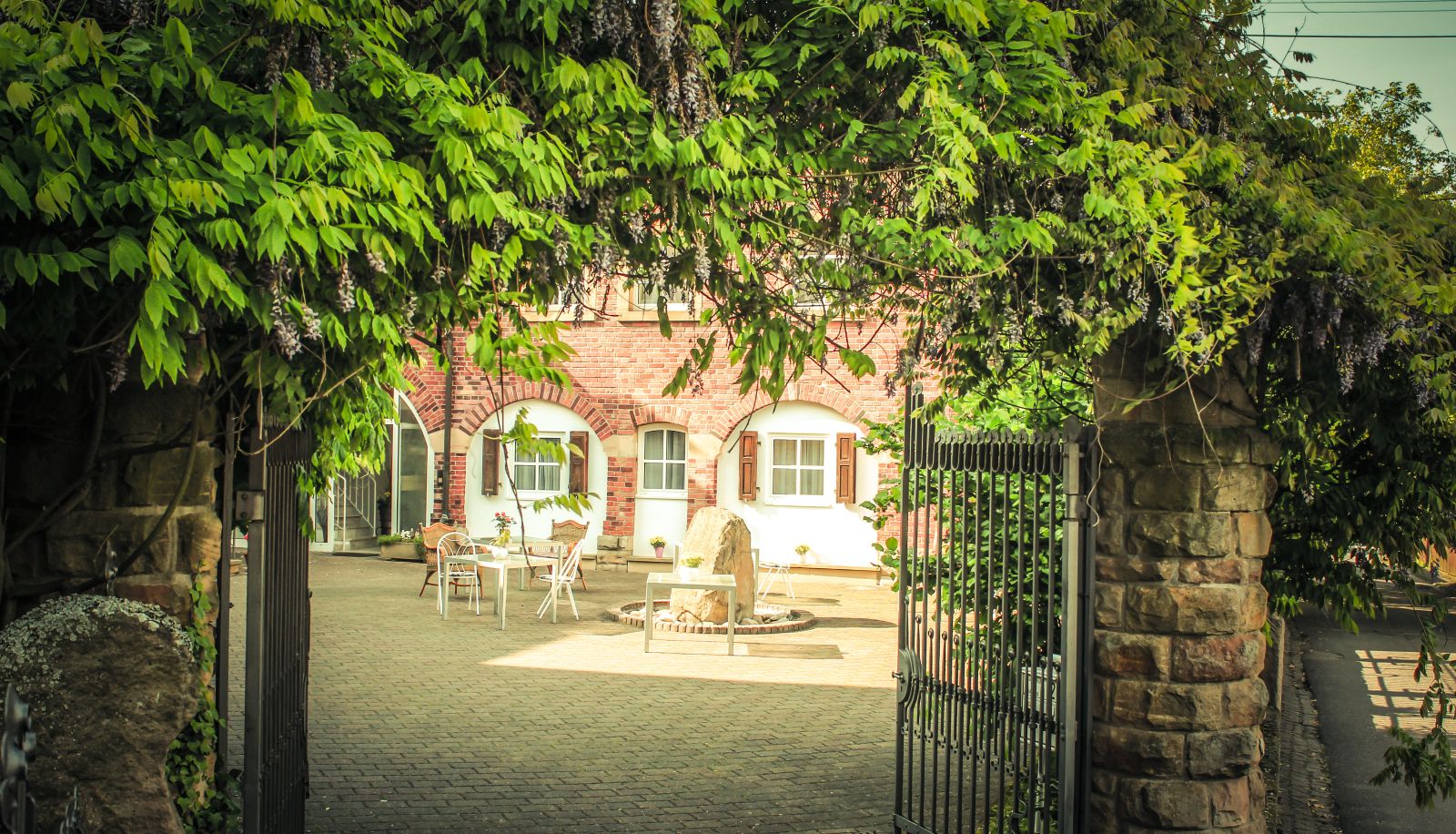 Zona exterior del hotel - Landhotel Sonnenhof