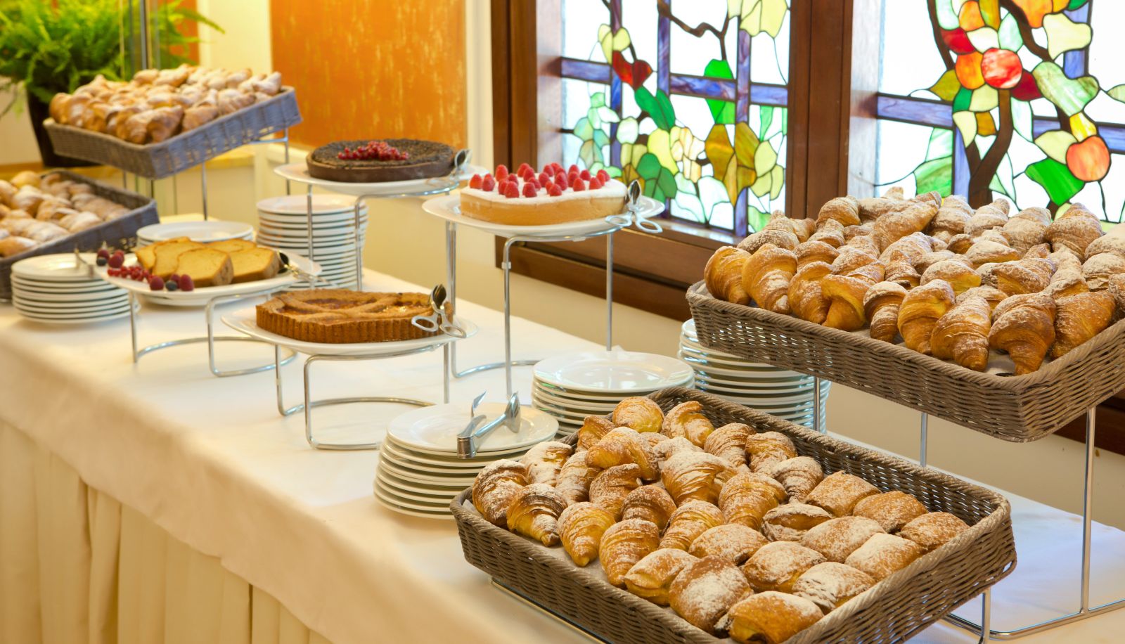 Sala de desayunos - Starhotels Du Parc