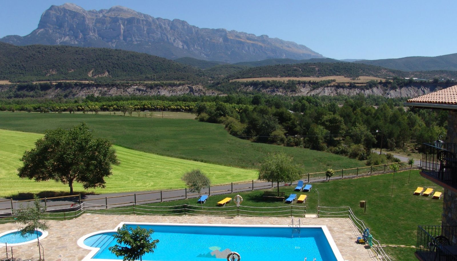 Vista - Hotel & SPA Peña Montañesa