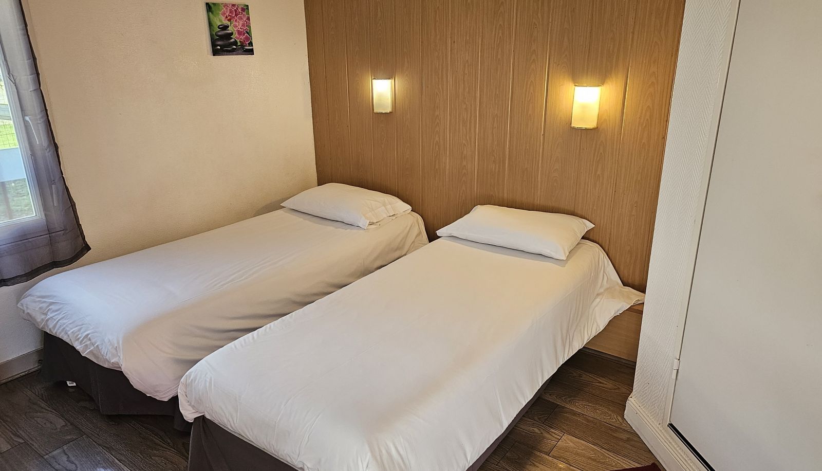 Standard room (double) - BRIT HOTEL ESSENTIEL PAU LESCAR