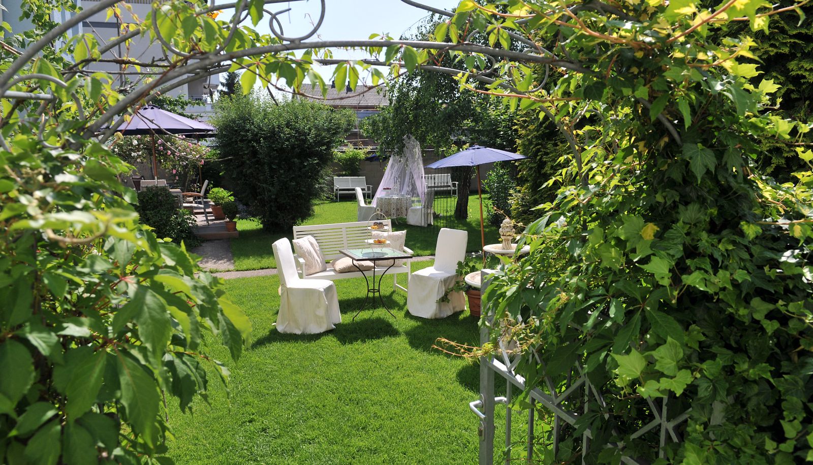 Garden - Ahrbella