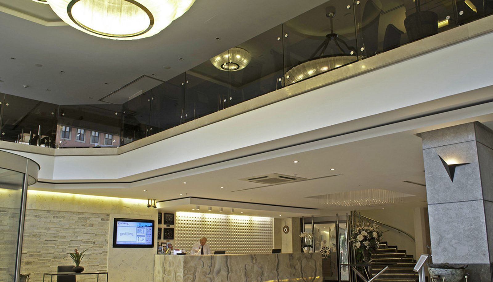 Recepción - Kent Hotel Beyazıt