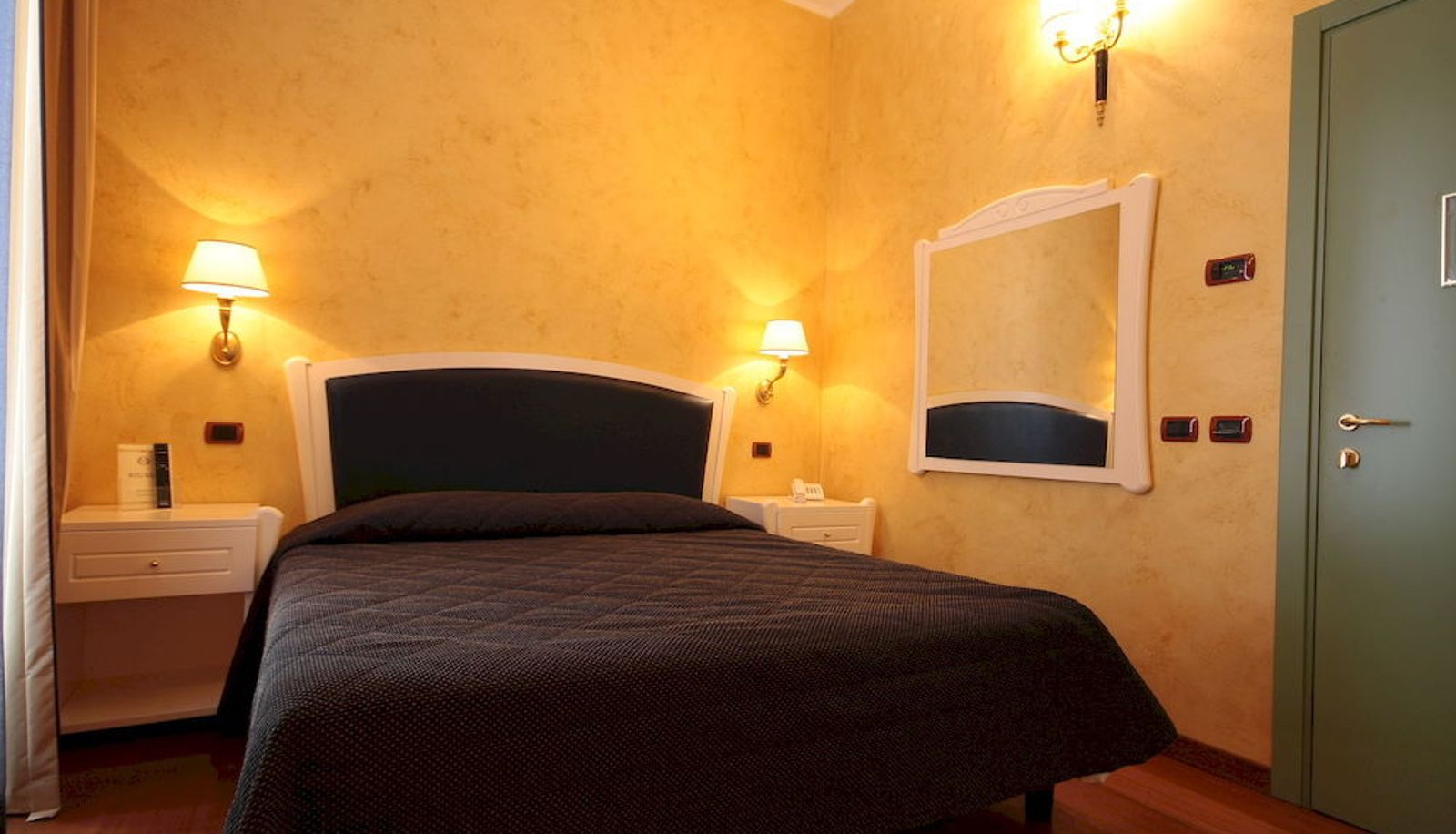 Habitación estándar - Rojan Hotel