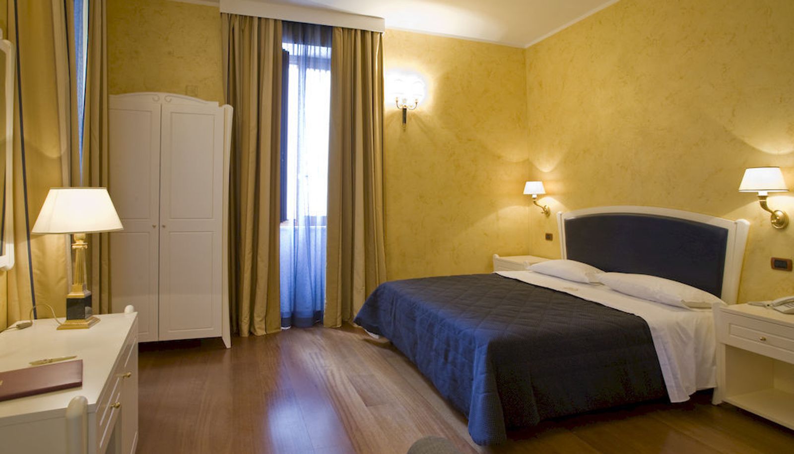 Habitación estándar - Rojan Hotel