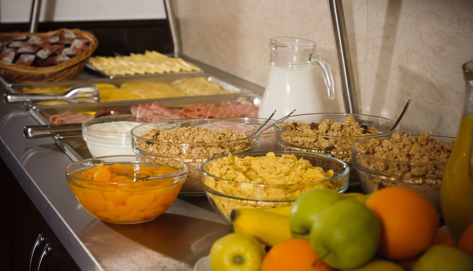 Buffet - Petr Garni