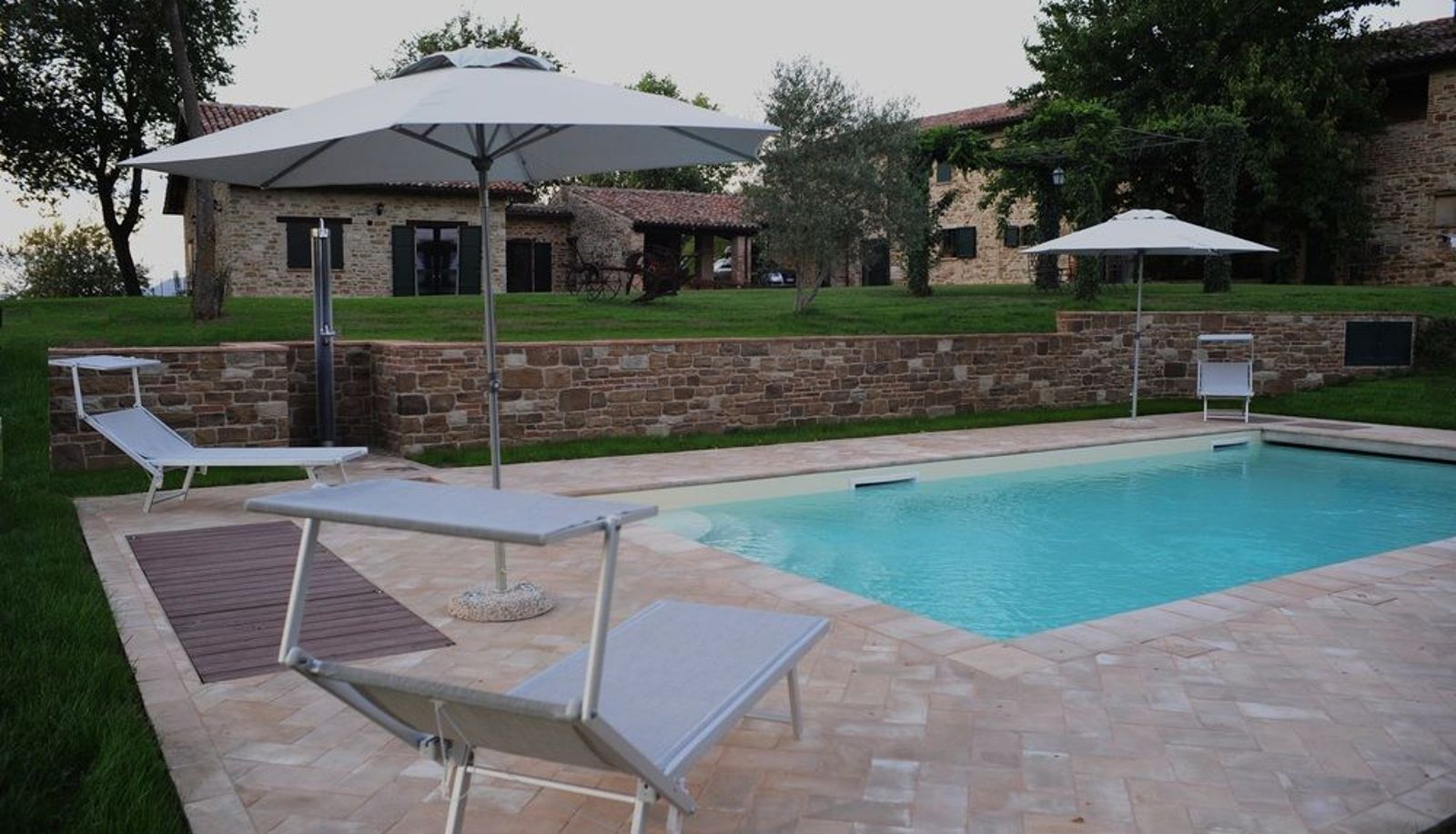 Pool - Azienda Agraria Montelujano