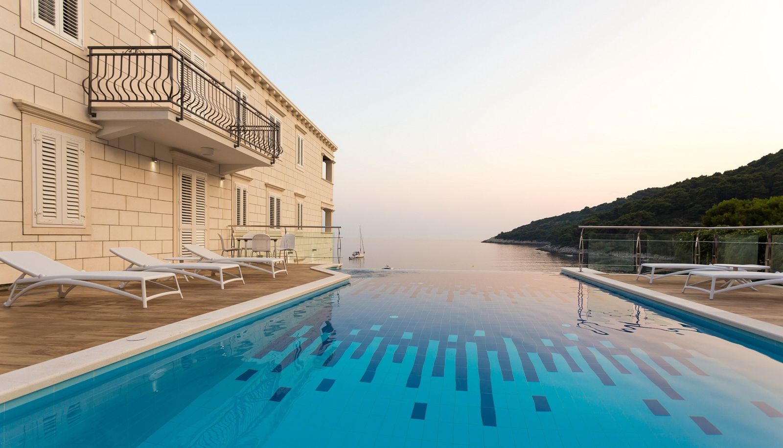 Terras - Boutique Pine Tree apartments