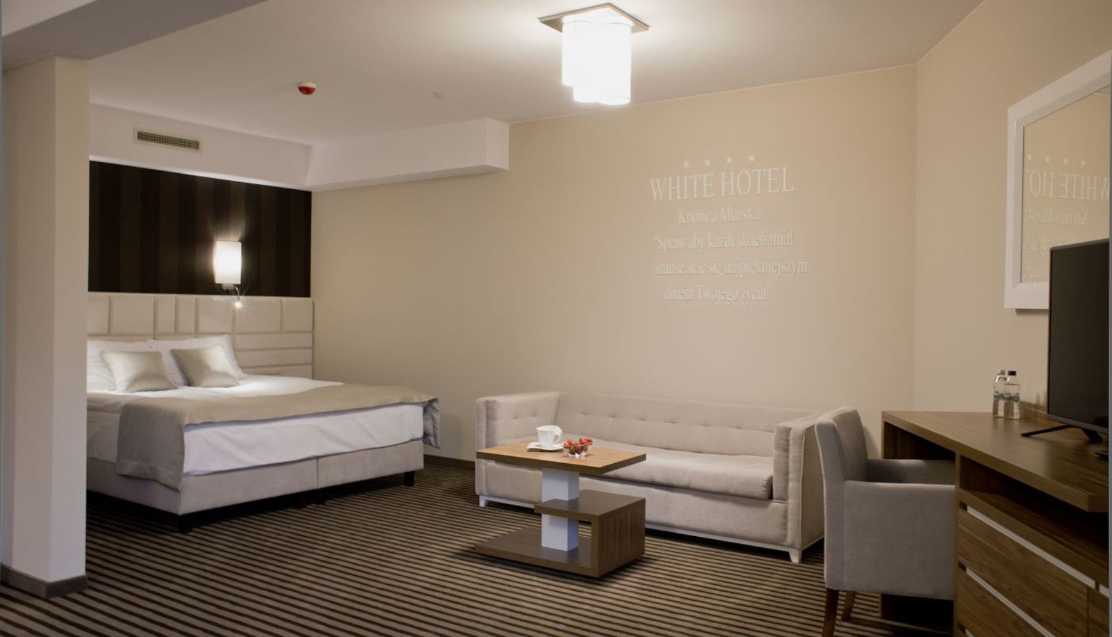 Chambre triple - Hotel White