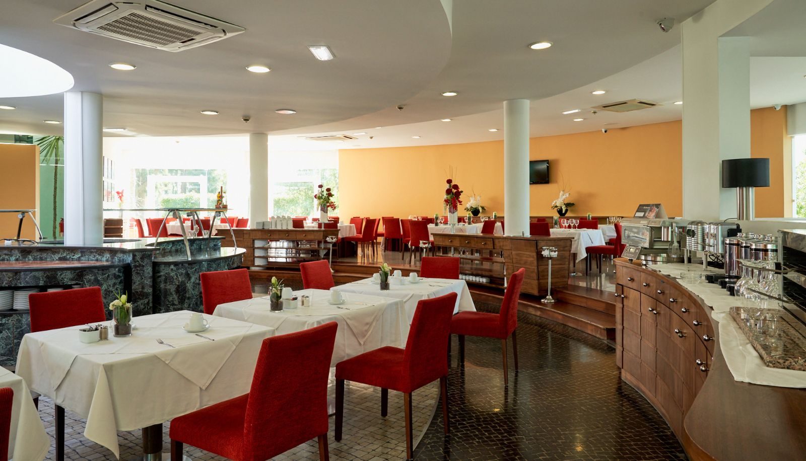 Sala prima colazione all'interno del ristorante - Leziria Parque
