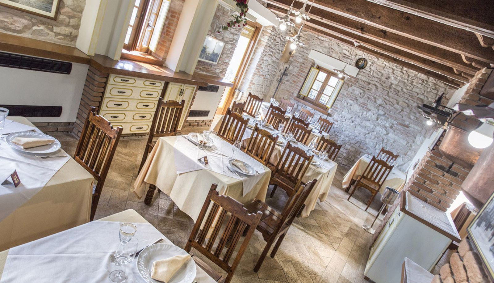 Sala prima colazione all'interno del ristorante - La Castellaia Resort