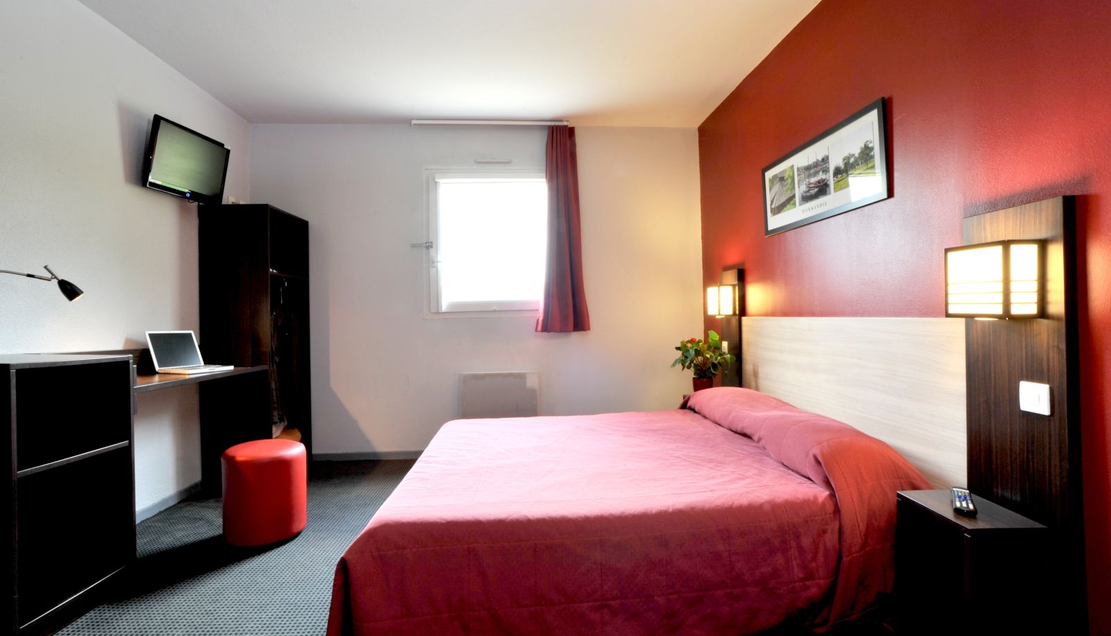 Standard room (double) - Brit Hotel Saint-Quentin