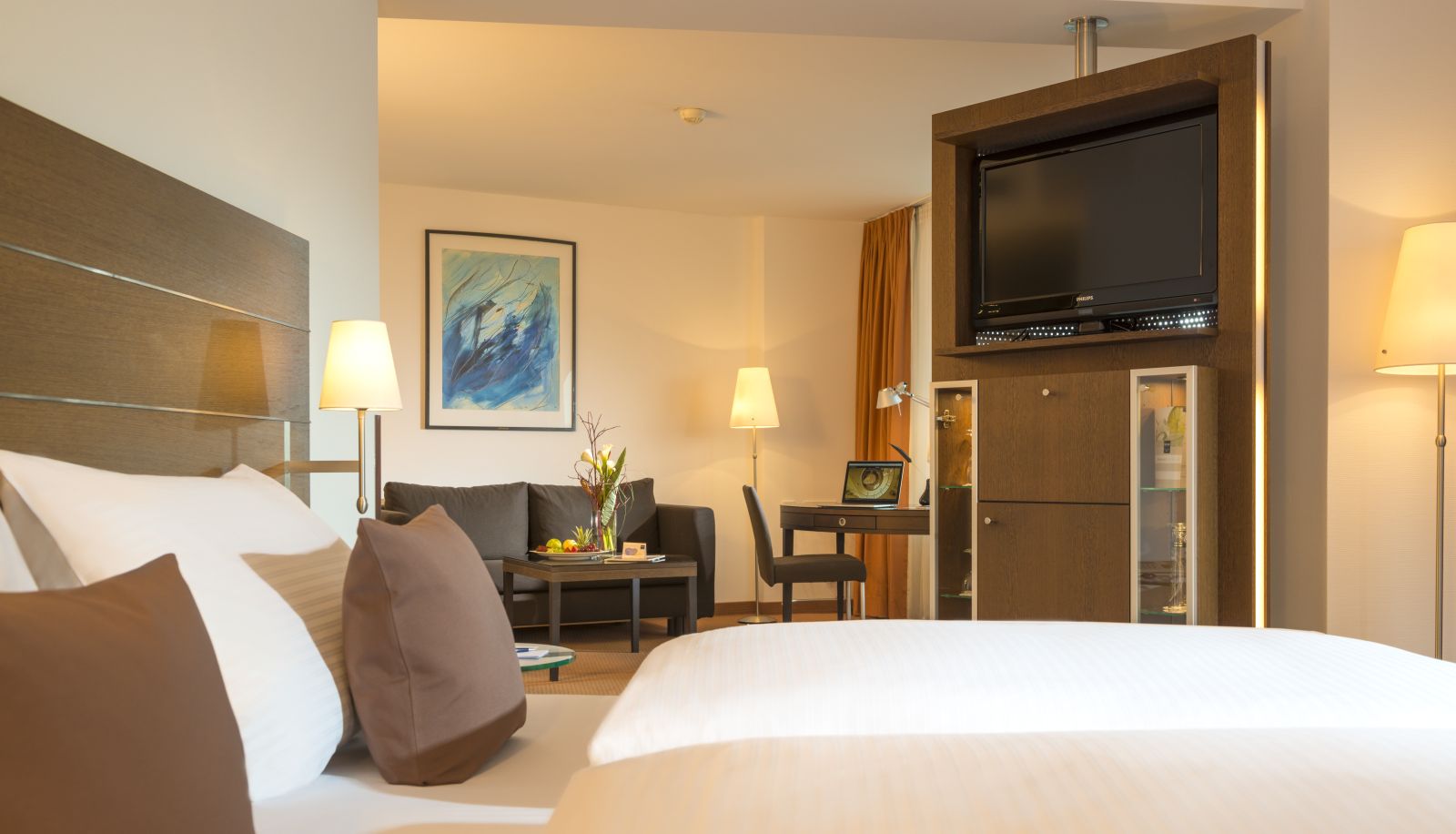 Junior Suite - Dorint an der Kongresshalle Augsburg by Sunday Hotels