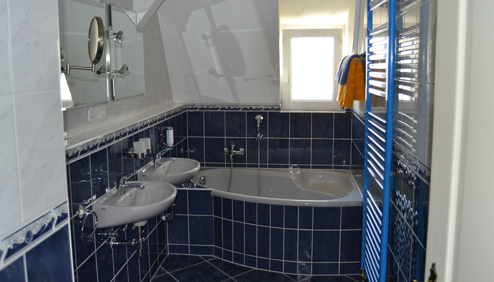Badezimmer - Arietta Pension