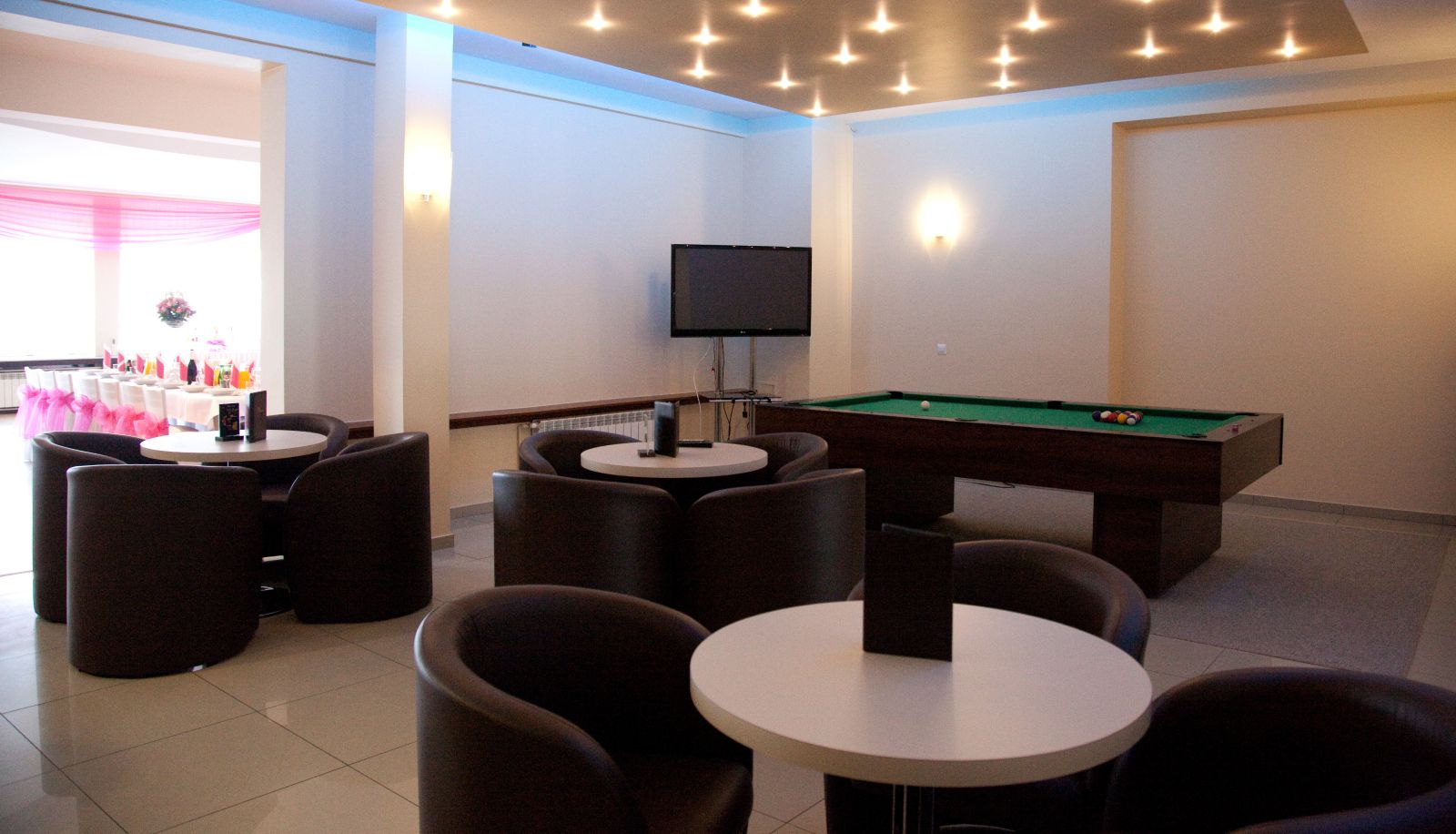 Salle de télévision - Hotel Dobczyce