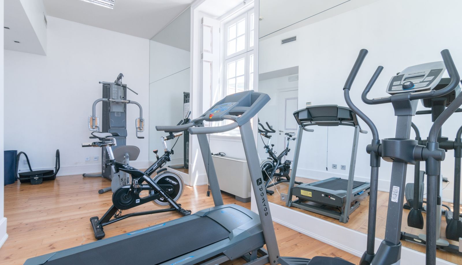 Fitness room - Casa do Médico de São Rafael