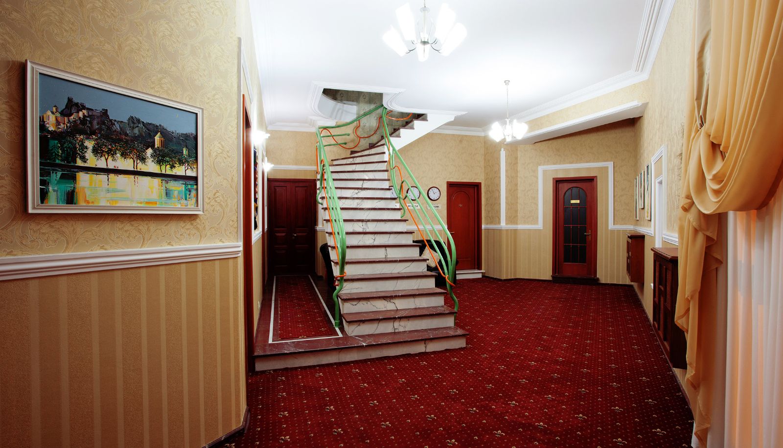 Innenbreich - IR-ME-NI Hotel IR-ME-NI Hotel