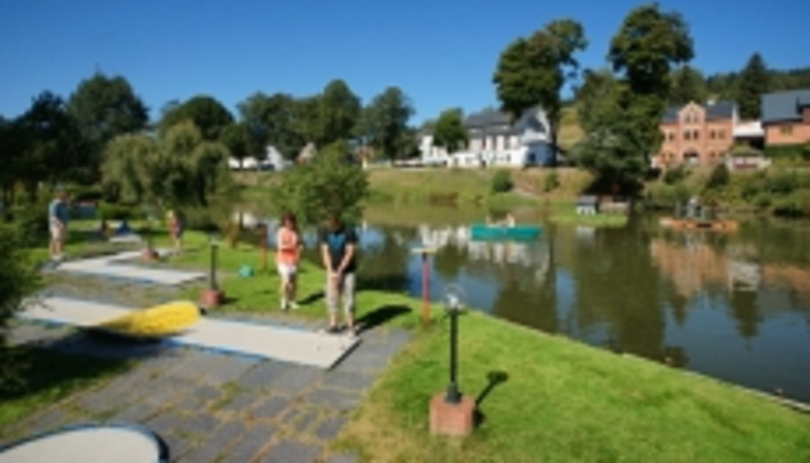 Golfplatz - Gasthof zum Walfisch Geschw. Peggy Goram und René Goram GbR