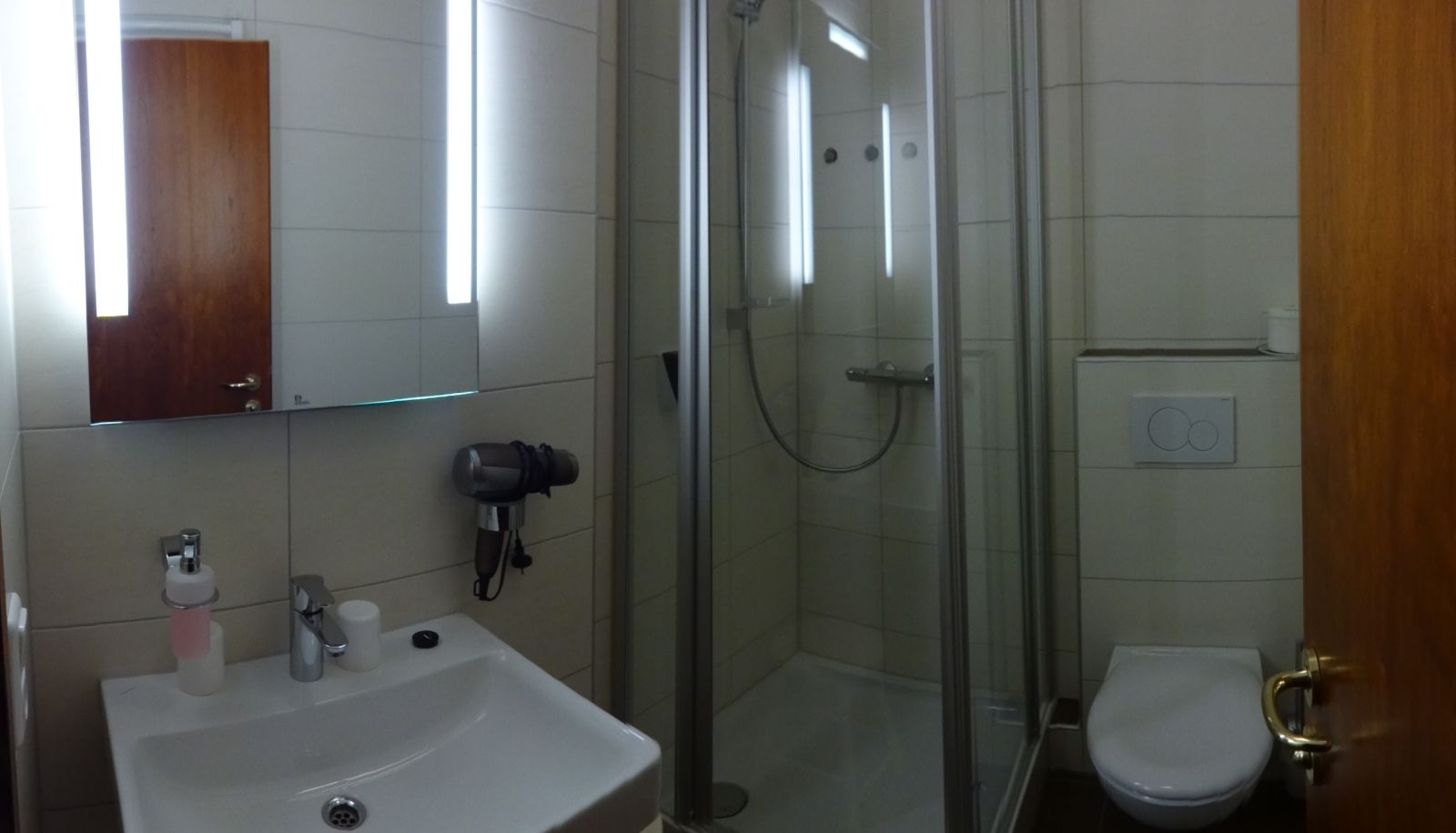 Badezimmer - Schloß-Hotel Hirschau