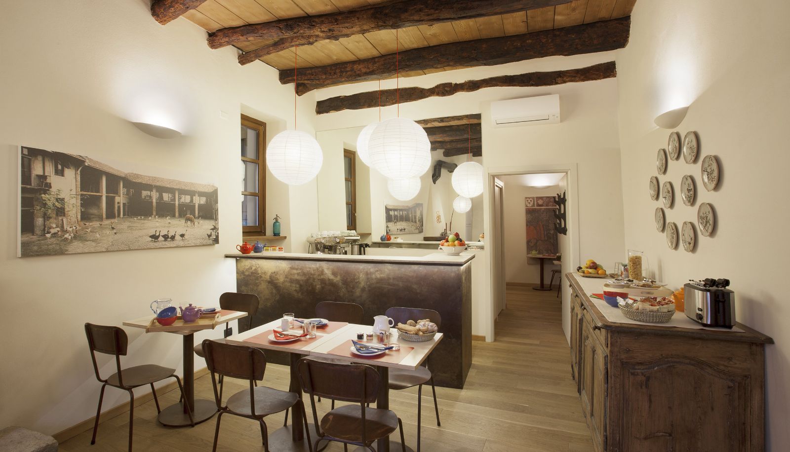 Salle de petit-déjeuner - Borromeo B&B