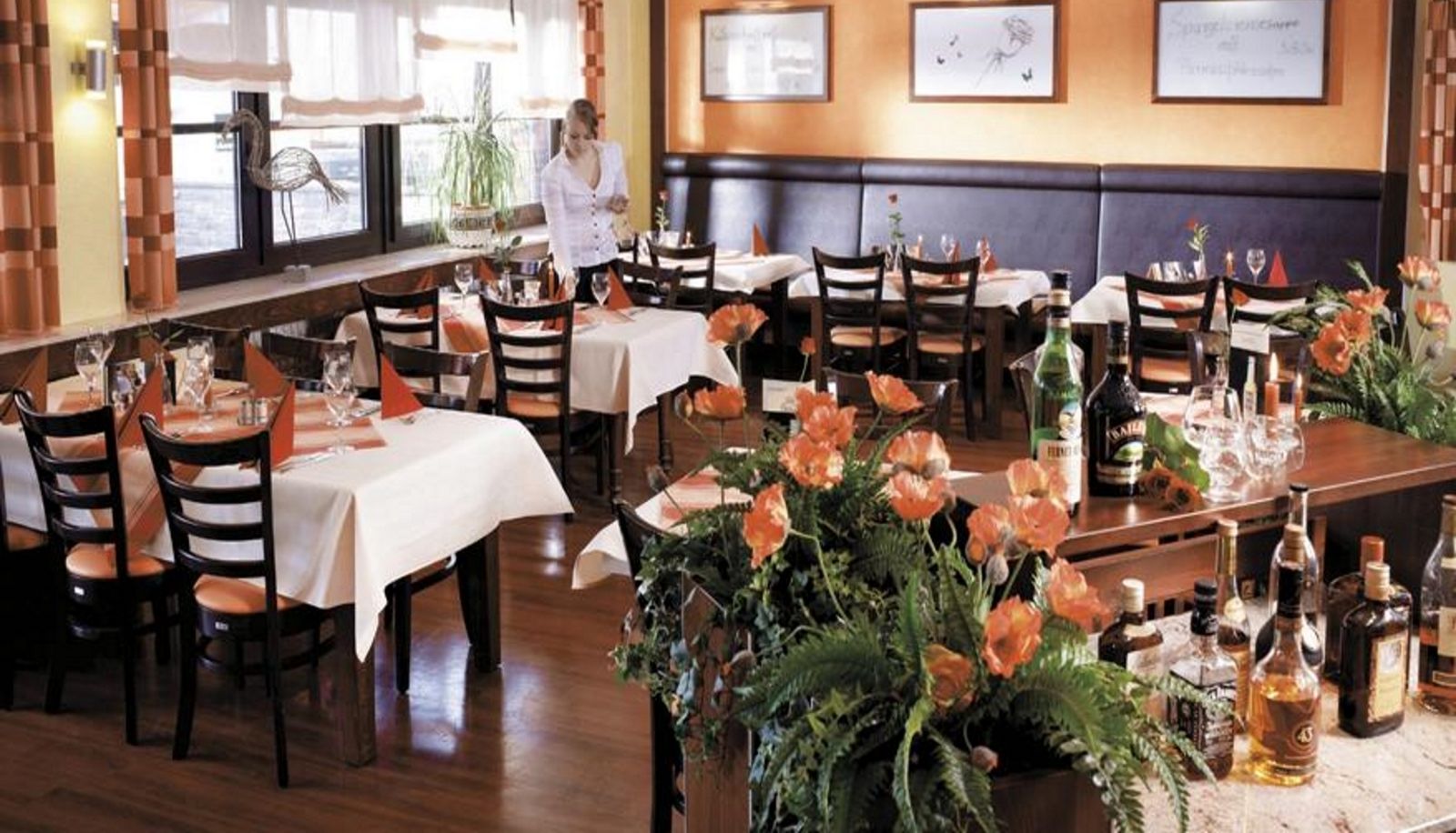Sala śniadaniowa w restauracji - Landsknecht