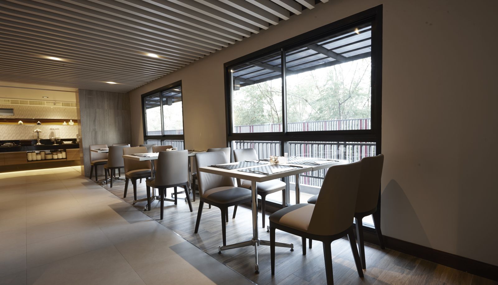Ontbijtzaal in het restaurant - Praso@Ratchada12